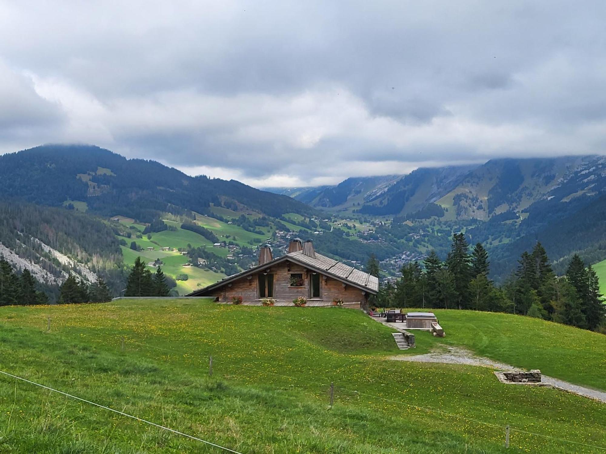 לה גראן-בורנו Appartement Cosy Face Aux Aravis מראה חיצוני תמונה