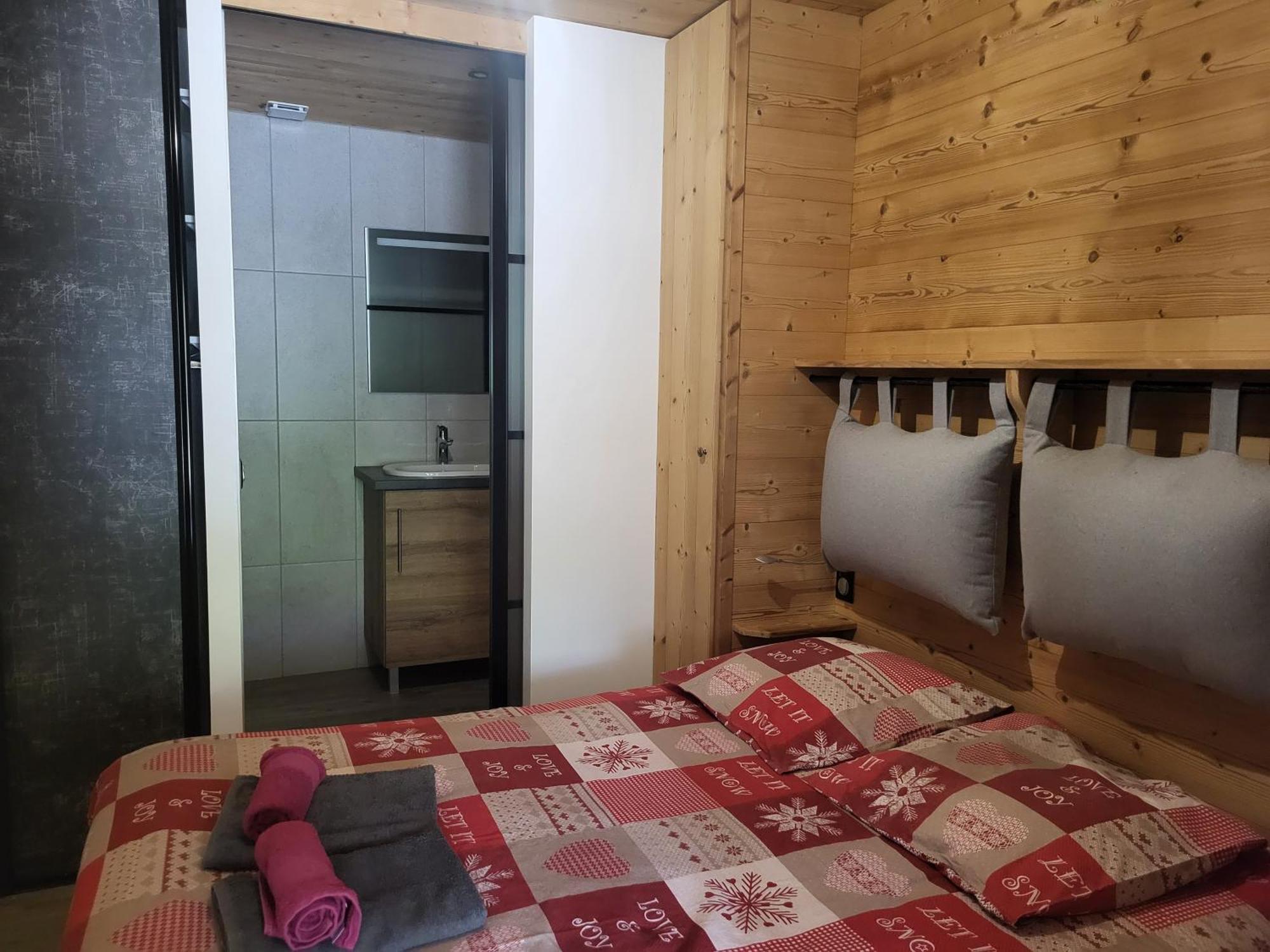לה גראן-בורנו Appartement Cosy Face Aux Aravis מראה חיצוני תמונה